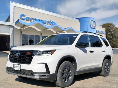 New 2025 Honda Pilot TrailSport