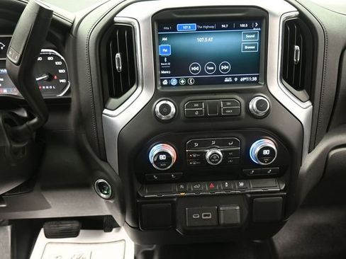 Used 2022 GMC Sierra 1500 Elevation image 10