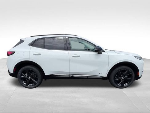 Certified 2025 Buick Envision Sport Touring AWD/4WD image 7