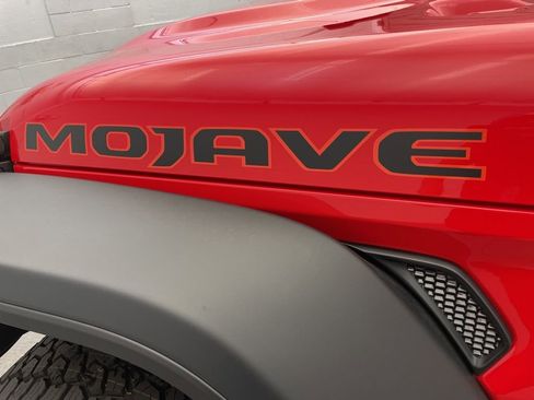 New 2025 Jeep Gladiator Mojave w/ Safety Group image 9