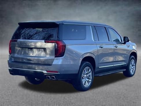 New 2026 GMC Yukon XL Denali w/ Advanced Technology Package AWD/4WD image 3