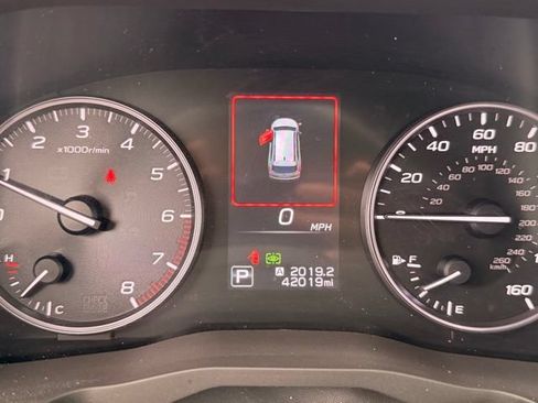 Used 2024 Subaru Ascent Touring AWD/4WD image 16