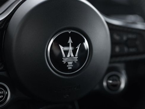 Used 2022 Maserati MC20 Coupe image 43