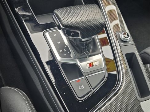 Used 2023 Audi S4 Premium w/ Convenience Package image 18