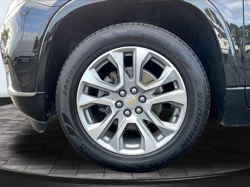 Used 2020 Chevrolet Traverse Premier FWD image 10