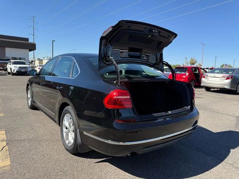 Used 2016 Volkswagen Passat 1.8T S image 43