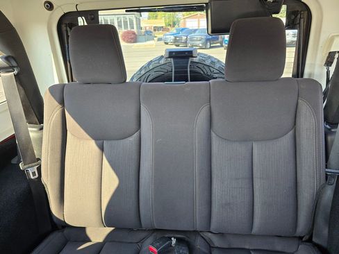 Used 2013 Jeep Wrangler Sahara w/ Connectivity Group AWD/4WD image 17