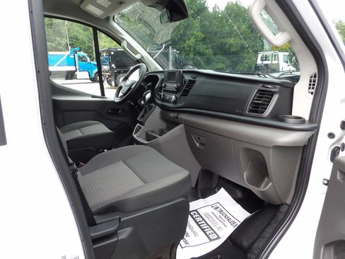 Used 2023 Ford Transit 350 Low Roof AWD image 31