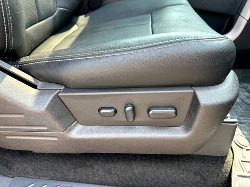 Used 2014 Ford F150 Lariat w/ Equipment Group 501A Mid image 27