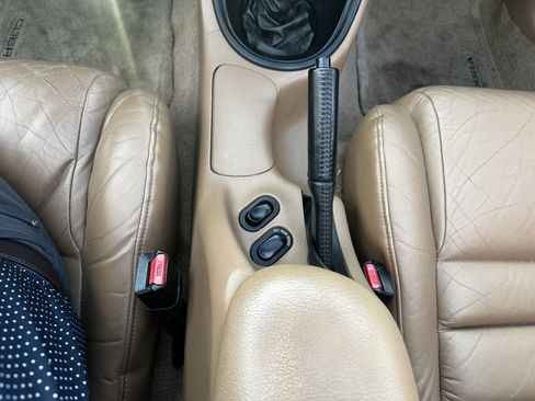 Used 1995 Ford Mustang GT RWD image 19