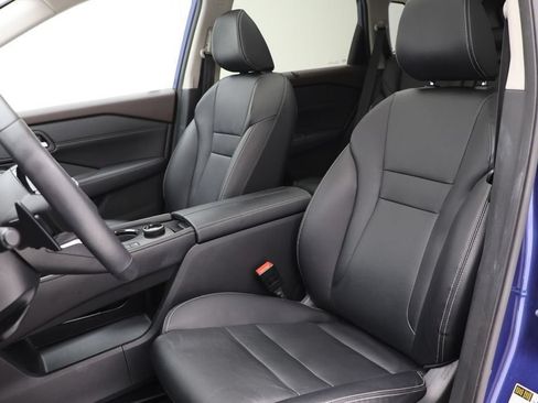 Used 2023 Nissan Rogue SL w/ SL Premium Package AWD/4WD image 16