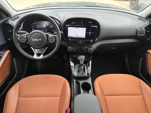 Certified 2024 Kia Soul EX w/ Option Group 015 FWD image 25
