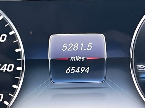 Used 2020 Mercedes-Benz S 560 Sedan image 22
