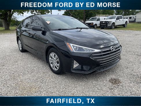 Used 2020 Hyundai Elantra SE image 1