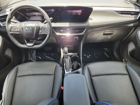 Used 2025 Buick Encore GX Sport Touring FWD image 17