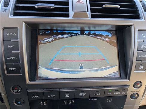 Used 2019 Lexus GX 460 Premium w/ Premium Package AWD/4WD image 14