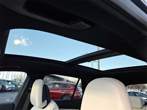 New 2026 Mercedes-Benz GLC 300 4MATIC image 13