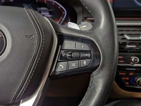 Certified 2023 BMW 530i xDrive w/ Premium Package image 34