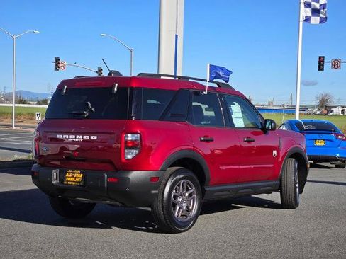 Certified 2025 Ford Bronco Sport Big Bend w/ Convenience Package image 4