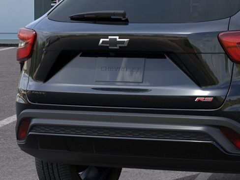 New 2026 Chevrolet Trax RS FWD image 14