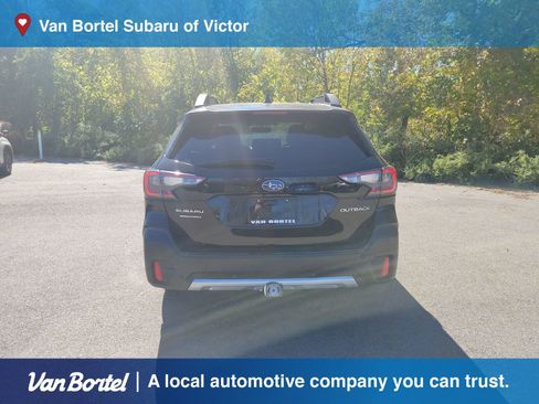 Used 2020 Subaru Outback Limited image 4