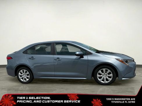 Used 2024 Toyota Corolla LE FWD image 11