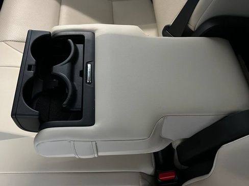 Used 2024 Lexus RX 350 FWD w/ Technology Package image 39