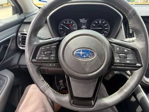 Used 2025 Subaru Outback Onyx Edition AWD/4WD image 16