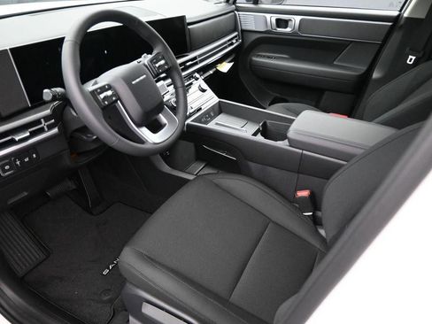 New 2026 Hyundai Santa Fe SE image 9