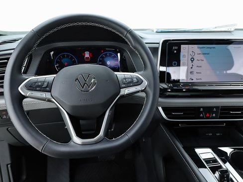 New 2026 Volkswagen Atlas Cross Sport SEL image 20