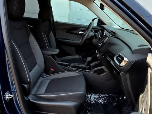 Used 2021 Chevrolet TrailBlazer LT w/ Driver Confidence Package AWD/4WD image 11