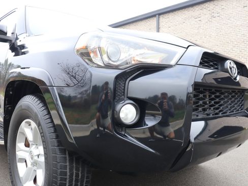 Used 2015 Toyota 4Runner SR5 Premium image 5