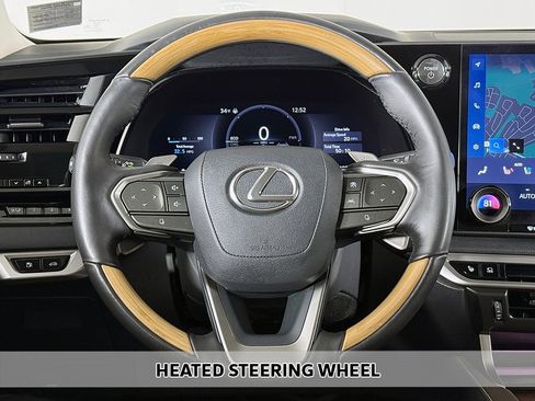 Used 2025 Lexus RX 450h AWD w/ Luxury Package image 12