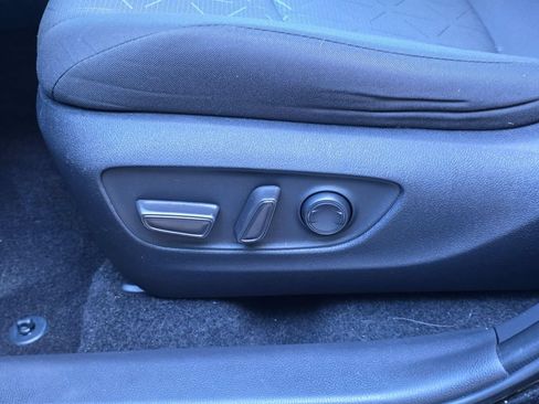 Used 2024 Toyota RAV4 AWD Hybrid image 15