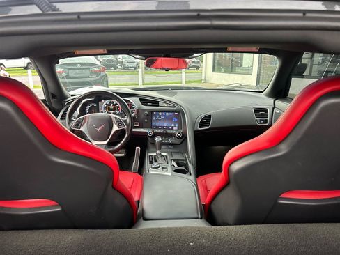 Used 2017 Chevrolet Corvette Stingray Coupe w/ Carbon Flash Badge Package RWD image 12