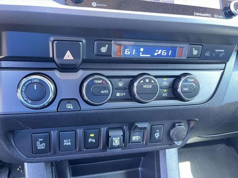 Used 2021 Toyota Tacoma SR5 image 21
