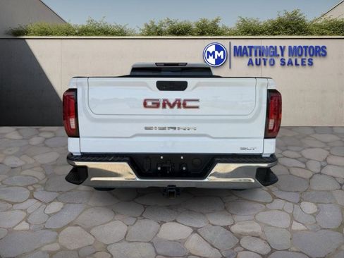 Used 2021 GMC Sierra 1500 SLT w/ SLT Convenience Package image 4