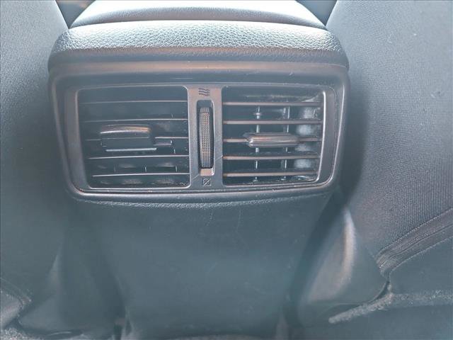 Used 2020 Nissan Rogue Sport S w/ Appearance Package FWD image 16