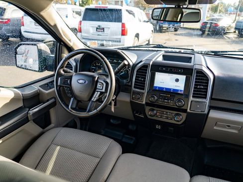 Used 2020 Ford F150 XLT w/ Equipment Group 302A Luxury AWD/4WD image 24