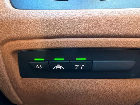 Used 2019 BMW 330i xDrive 330i xDrive w/ Convenience Package image 33