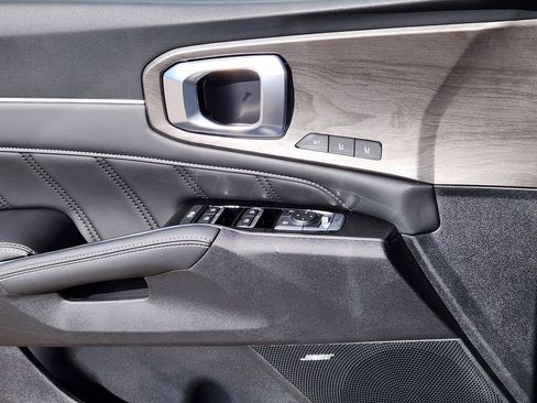 New 2026 Kia Sorento SX Prestige image 6