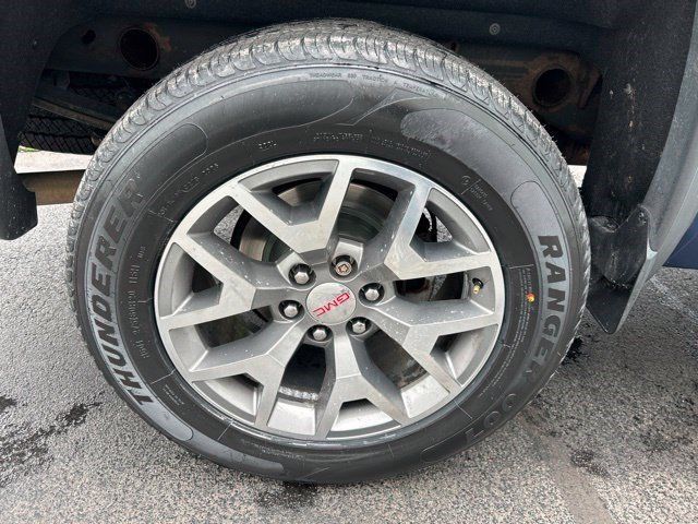 Used 2018 GMC Sierra 1500 SLT AWD/4WD image 56