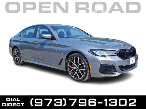 Used 2023 BMW 530e xDrive w/ Premium Package AWD/4WD image 1