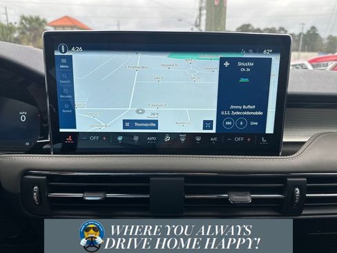 New 2025 Lincoln Corsair Reserve image 14