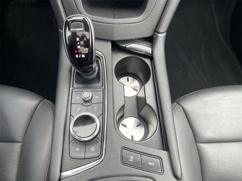 Used 2022 Cadillac XT5 Premium Luxury image 15