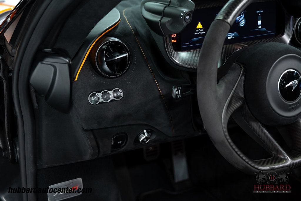 Used 2024 McLaren 750S Spider RWD image 20