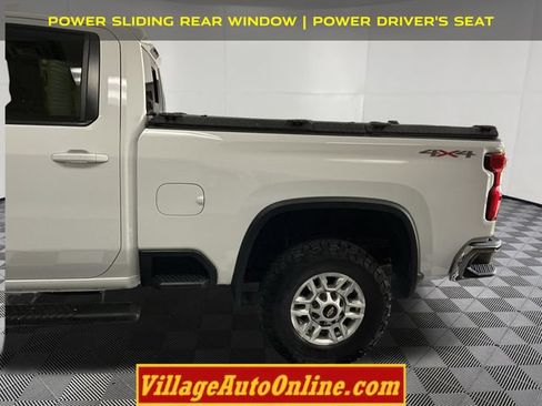 Used 2022 Chevrolet Silverado 2500 LT w/ Convenience Package AWD/4WD image 8