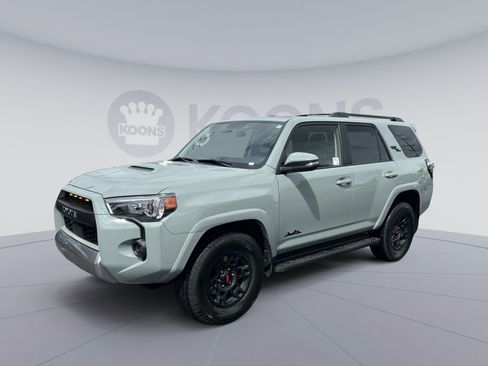 Used 2023 Toyota 4Runner TRD Off-Road Premium w/ Off Road Premium Plus Package AWD/4WD image 1