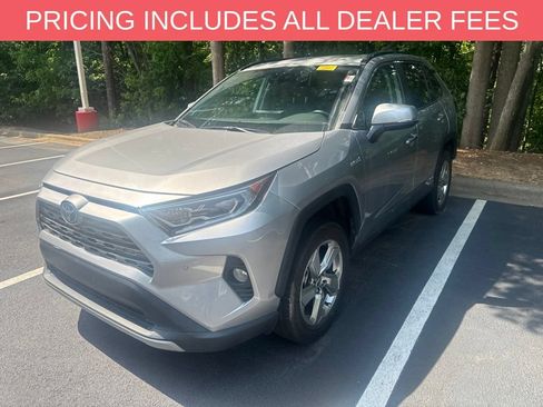 Used 2021 Toyota RAV4 Limited AWD/4WD image 13