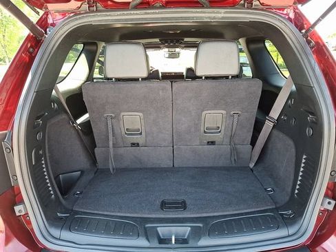 Used 2024 Dodge Durango GT AWD/4WD image 29